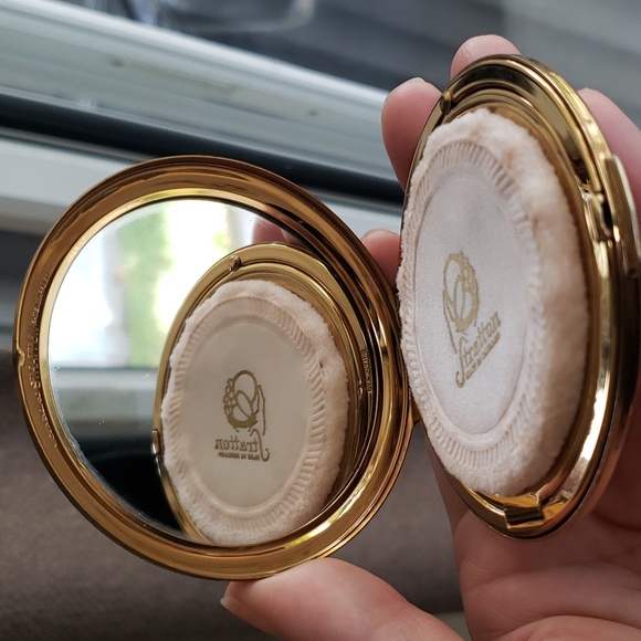 VINTAGE STRATTON POWDER COMPACT. - Picture 3 of 7